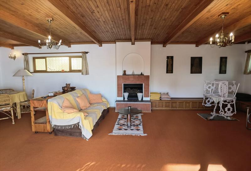 To Let 4 Bedroom Property for Rent in Upper Robberg Western Cape